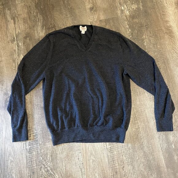 BROOKS BROTHER Woman's Gray Extra Fine Merino Wool Sweater - Red Fleece - Large - Picture 1 of 3